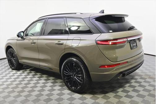 2025 Lincoln Corsair Premiere