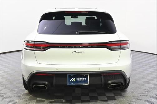 2023 Porsche Macan Base