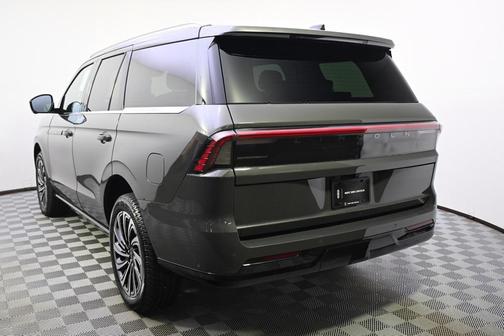 2025 Lincoln Navigator Black Label