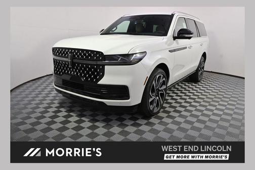 Pristine White Metallic Tri-Coat 2026 Lincoln Navigator Black Label