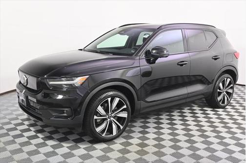 2022 Volvo XC40 Recharge Pure Electric P8 Twin Plus