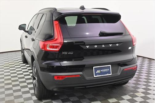 2022 Volvo XC40 Recharge Pure Electric P8 Twin Plus
