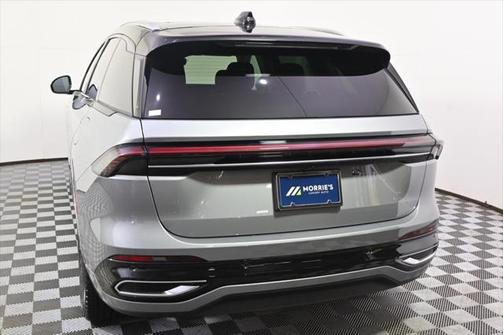 2025 Lincoln Nautilus Reserve