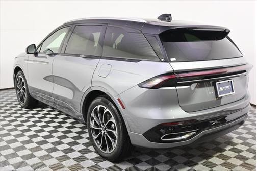 2025 Lincoln Nautilus Reserve
