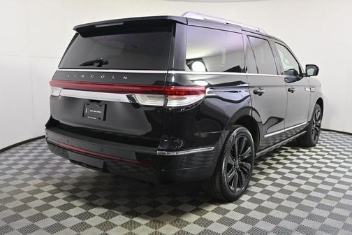 2022 Lincoln Navigator Reserve