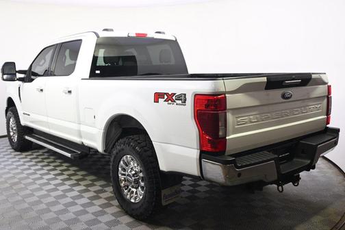 Oxford White 2022 Ford F-250 XLT