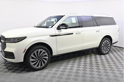 2025 Lincoln Navigator Black Label