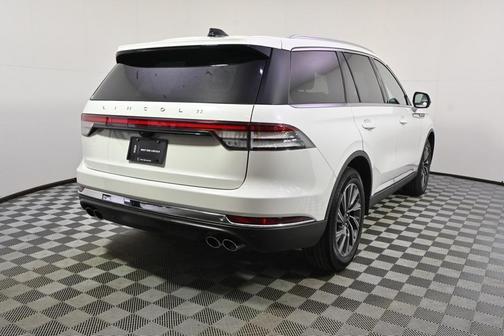 2026 Lincoln Aviator Premiere