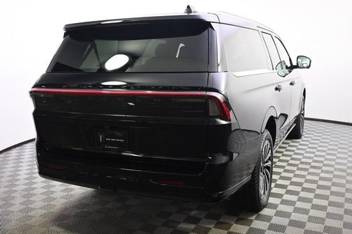 2025 Lincoln Navigator Black Label