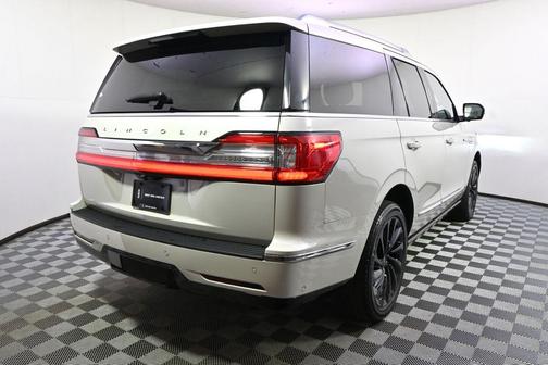 Ceramic Pearl 2021 Lincoln Navigator Reserve