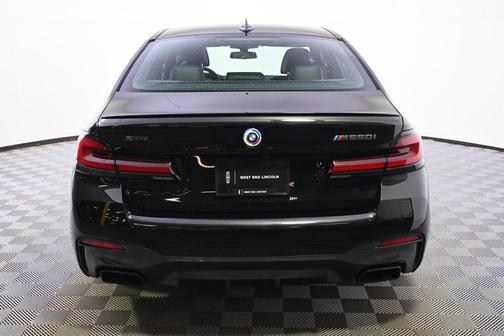 2022 BMW M550 i Xdrive