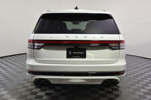 Pristine White Metallic Tri-Coat 2026 Lincoln Aviator Reserve AWD