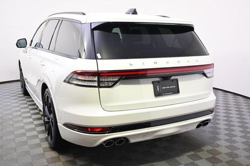 Pristine White Metallic Tri-Coat 2026 Lincoln Aviator Reserve AWD