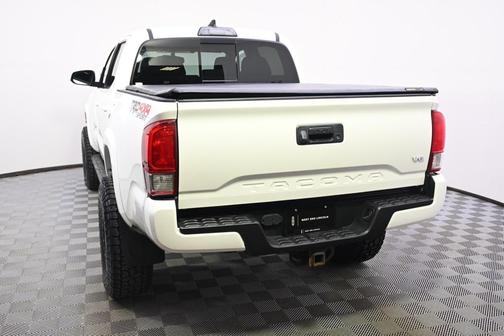 2017 Toyota Tacoma TRD Sport