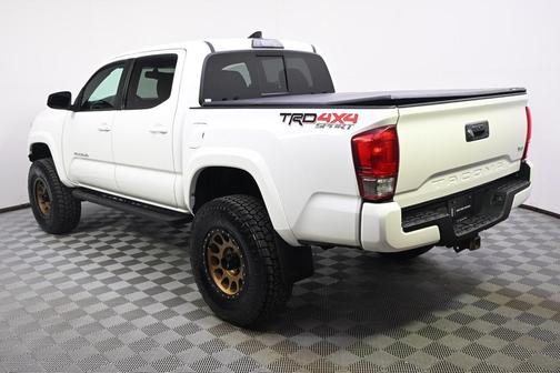 2017 Toyota Tacoma TRD Sport