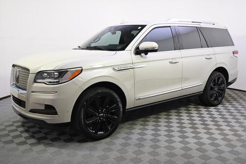 2024 Lincoln Navigator Reserve