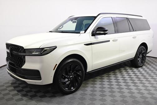 2025 Lincoln Navigator Reserve