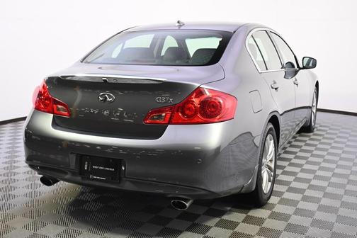 2013 INFINITI G37x Base