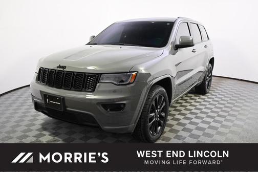 2022 Jeep Grand Cherokee Laredo