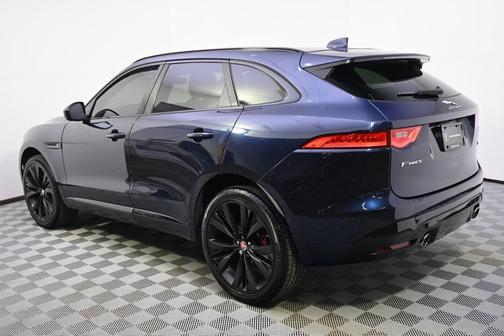 2018 Jaguar F-PACE S