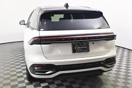 2026 Lincoln Nautilus Black Label