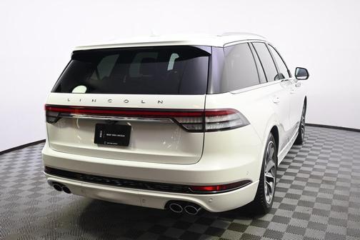2022 Lincoln Aviator Black Label Grand Touring AWD