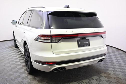 Pristine White Metallic Tri-Coat 2026 Lincoln Aviator Reserve AWD