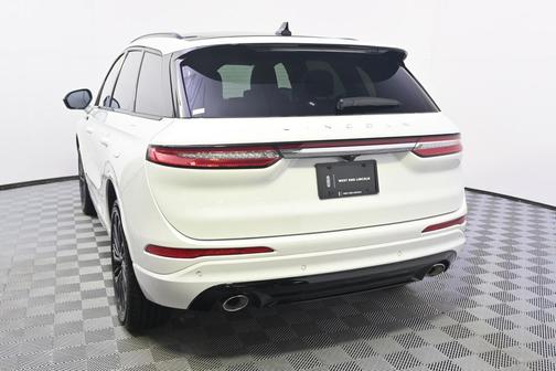 2025 Lincoln Corsair Premiere