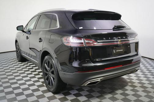 Infinite Black Metallic Clearcoat 2023 Lincoln Nautilus Reserve