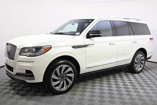2023 Lincoln Navigator Reserve