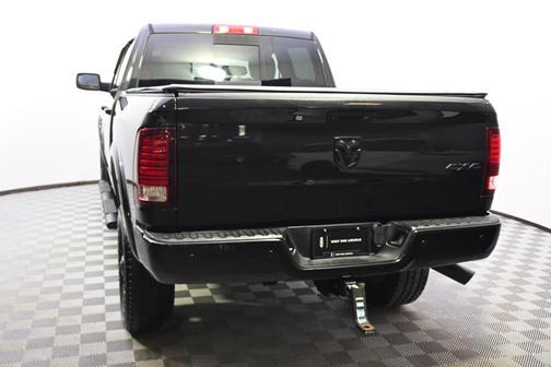 2018 RAM 2500 Laramie Crew Cab 4x4 6'4' Box