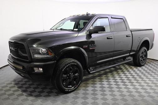 2018 RAM 2500 Laramie Crew Cab 4x4 6'4' Box