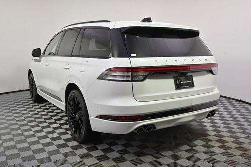 Pristine White Metallic Tri-Coat 2026 Lincoln Aviator Reserve AWD