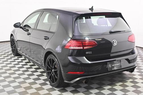 2018 Volkswagen Golf GTI 2.0T S 4-Door