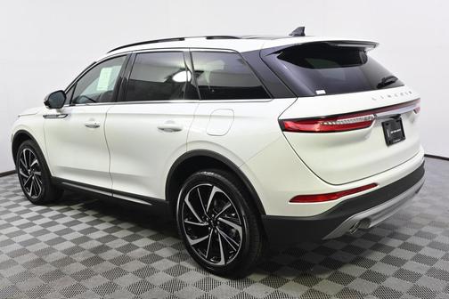 2025 Lincoln Corsair Reserve