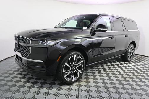 Infinite Black Metallic Clearcoat 2026 Lincoln Navigator Reserve