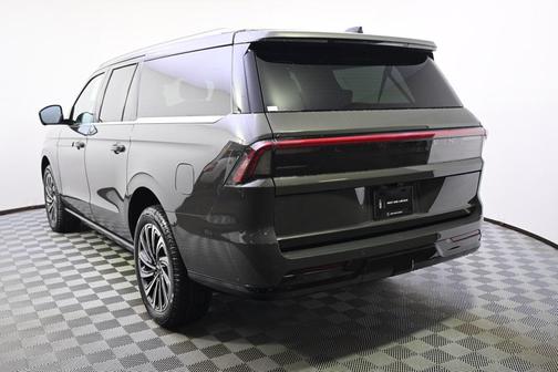 2025 Lincoln Navigator Black Label