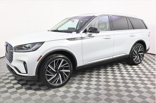 2025 Lincoln Aviator Reserve AWD