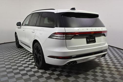 Pristine White Metallic Tri-Coat 2026 Lincoln Aviator Reserve AWD