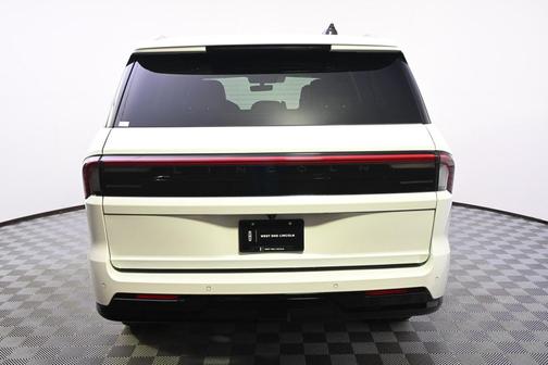2025 Lincoln Navigator Black Label