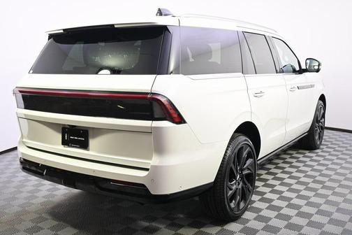 2025 Lincoln Navigator Black Label