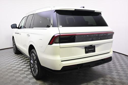 2025 Lincoln Navigator Black Label