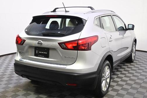 Brilliant Silver 2018 Nissan Rogue Sport SV