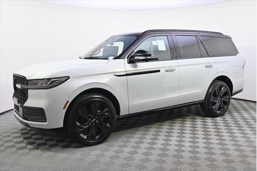 2025 Lincoln Navigator Black Label