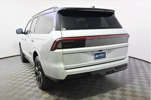 2025 Lincoln Navigator Black Label