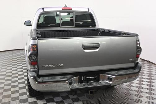 2014 Toyota Tacoma Base