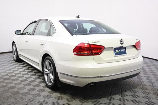 2015 Volkswagen Passat 2.0L TDI DSG SEL Premium