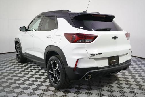 Summit White 2023 Chevrolet Trailblazer RS