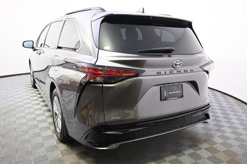 Predawn Gray Mica 2021 Toyota Sienna XSE 7 Passenger