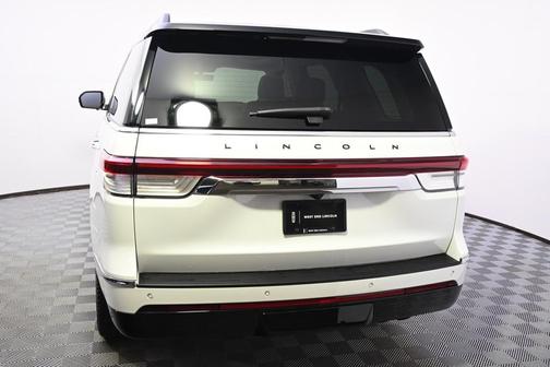2024 Lincoln Navigator Black Label